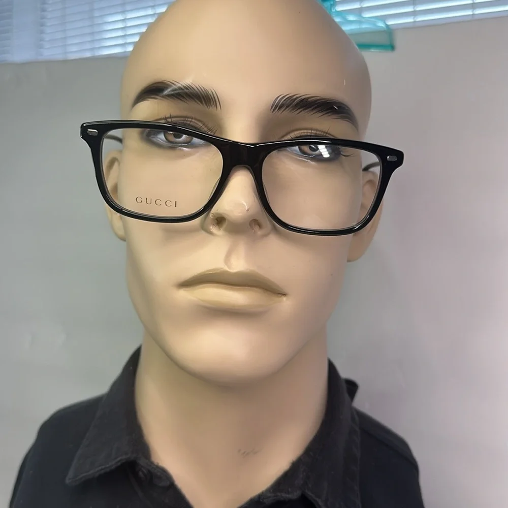 New Authentic Gucci GG0519O 005 Luxury Eyeglasses for Men